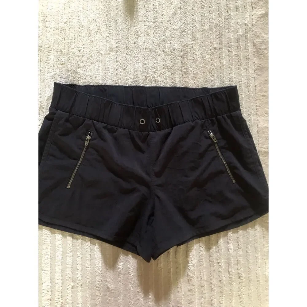 Athleta Black Athletic Shorts Womens Small Zip Pocket Running
